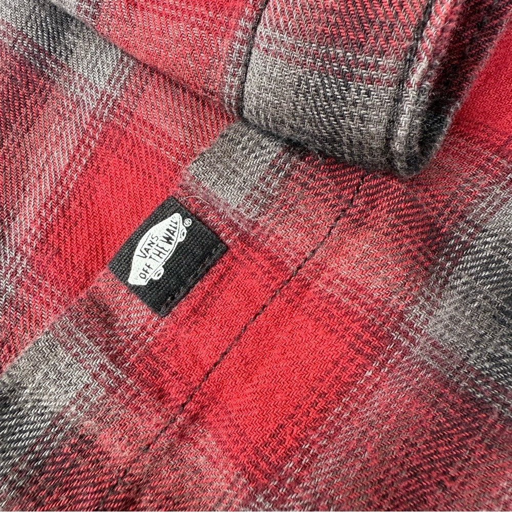 Vans Flannel Plaid Button-Up Shirt Red and Black Large - Picture 7 of 9